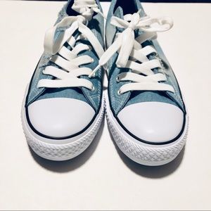 Pep Step Sneakers size 9 distressed denim NEW